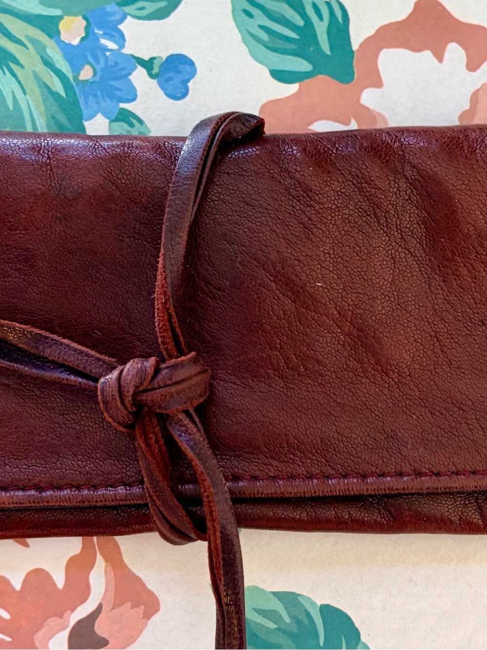 Corum Leather Knot jewelry/watch travel roll